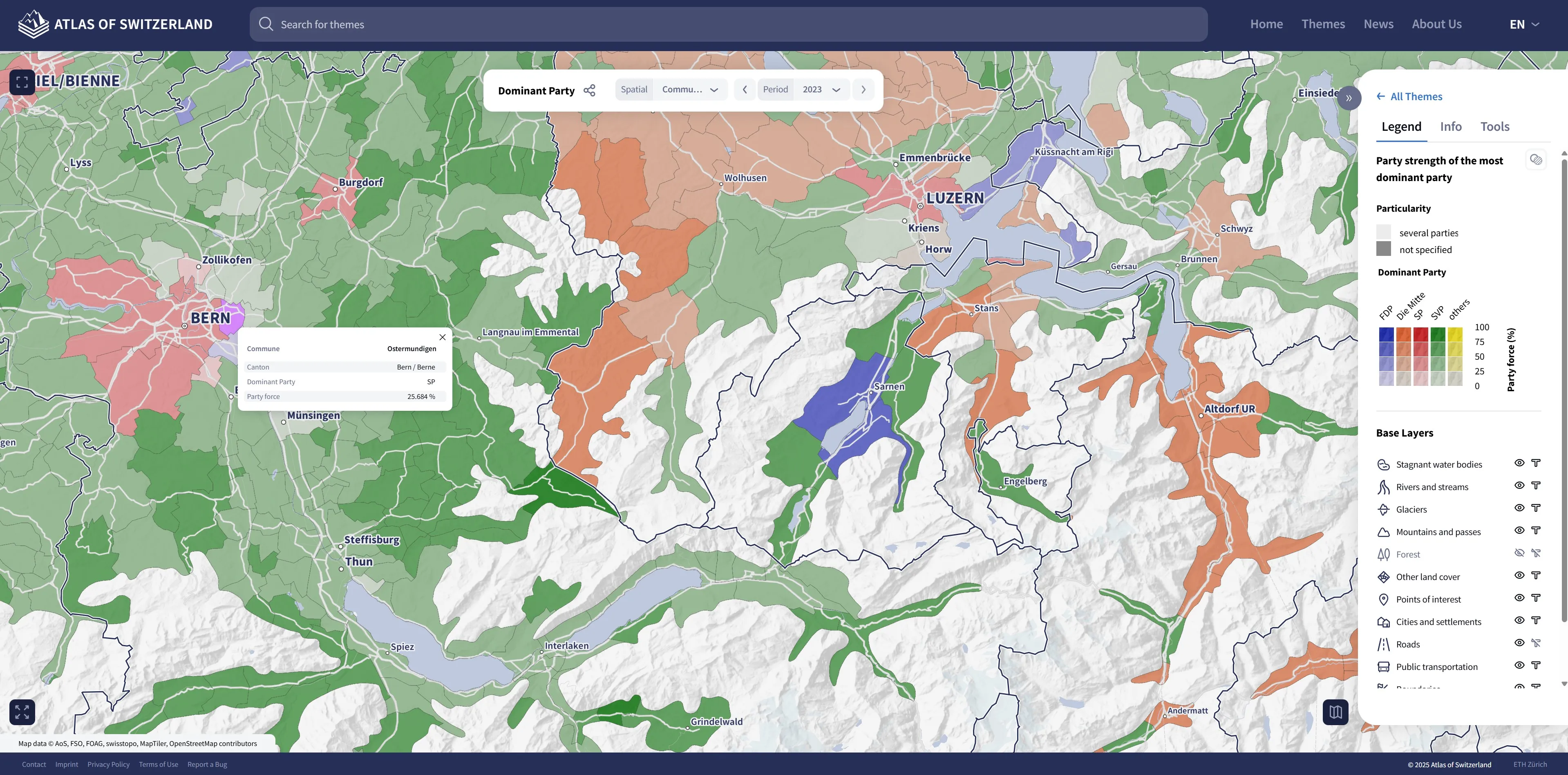 Page de la carte avec panneau latéral.
